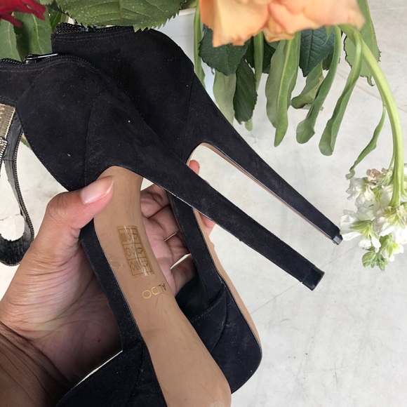 ALDO Platform Heels - Picture 2 of 6